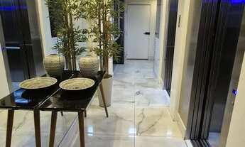 Imagem 3: Apartamento de andar inteiro 4 quartos,2 suítes,3 vagas, 227m² planejado/cortina de vidro