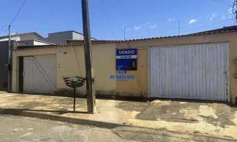 Imagem 2: Imóvel para venda tem 235 metros quadrados com 4 quartos em Setor Três Marias - Goiânia