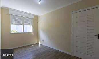 Imagem 2: APARTAMENTO REFORMADO, 3 QUARTOS, 1 VAGA ROTATIVA - BAIRRO CAMAQUÃ