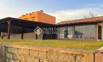 Imagem 2: Casa frente mar, pé na areia na Praia da Ribanceira - Imbituba