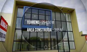 Imagem 2: Locação Imperdível! Sala Comercial de Alto Padrão com Mezanino e Fachada Total em Vidro