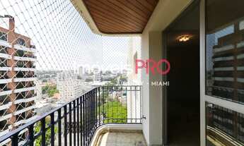 Imagem 2: MOEMA - PROXIMO AO SHOPPING E METRÔ - 95M² - 3 DORM 1 SUITE - SALA AMPLIADA C/ SACADA! 2 V