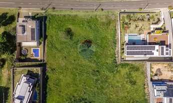 Imagem 2: Terreno em Vinhedo no Condomínio Campo de Toscana 1.600 m2