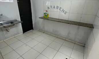 Imagem 4: Barracão c/ 2 quartos ao lado da Avenida Milão