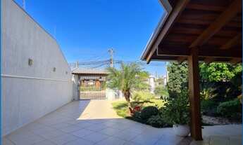 Imagem 2: Casa com 3 dormitórios, suíte, 3 banheiros, salão de festas, espaço gourmet, piscina, jard