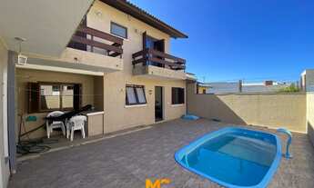 Imagem 2: Sobrado à 150 metros do Braço Morto com 03 dormitórios