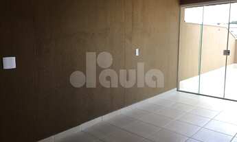 Imagem 4: Cobertura Sem Condomínio, 98 m² Escada de acesso interna à cobertura. 2 dormitórios, 2 ban