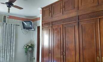 Imagem 7: Casa para venda com 245 metros quadrados com 3 quartos