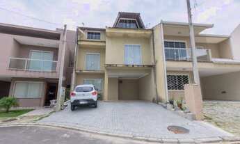 Imagem: Sobrado em condomínio, 3 quartos, 179m²