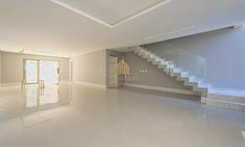 Imagem 6: Casa nova com 3 suítes amplas e terraço com churrasqueira!