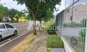 Imagem 3: Casa residencial com 3 dormitórios e 2 vagas em condomínio à venda no bairro Ecoville em