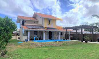 Imagem: Sobrado em avenida com 03 dormitórios e