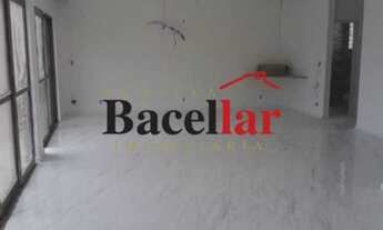 Imagem 2: Cobertura no Jardim Oceânico,com Piscina, Sauna, Churrasqueira, Varanda e Sala, 4 quartos