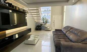 Imagem 6: Sobrado para venda com 227 metros quadrados com 3 quartos