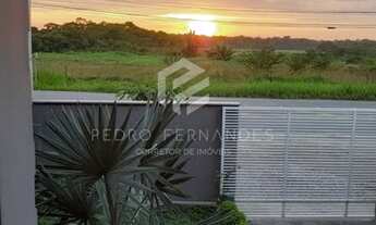 Imagem 4: Sobrado Geminado para Venda em Joinville, Vila Nova, 3 dormitórios, 1 suíte, 2 banheiros