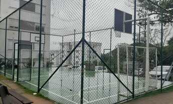 Imagem 2: Apartamento Moderno de 2 dormitórios revisitado com piso porcelanato na sala e quartos