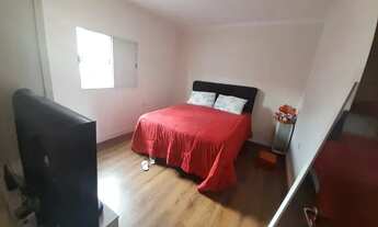 Imagem 2: Casa à venda com 125m², 3 quartos e 3 vagas<br><br&gt