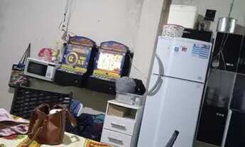 Imagem 2: Vende-se esta casa ?