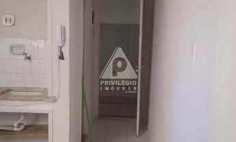 Imagem 3: Kitnet à venda, 1 quarto, 1 vaga, Centro - RIO DE JANEIRO/RJ