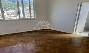 Imagem 7: Apartamento para Venda em Rio de Janeiro, Tijuca, 3 dormitórios, 1 suíte, 3 banheiros, 1 v