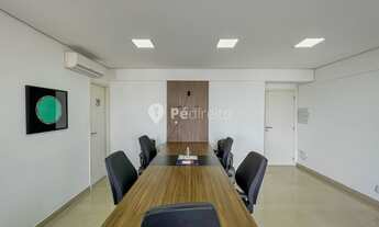 Imagem 7: Sala comercial ampla e confortável com varanda perfeita para o seu negócio