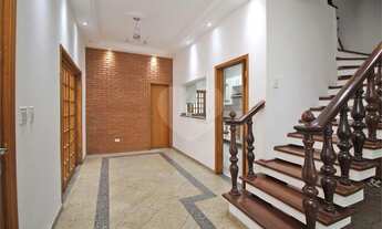 Imagem 2: Sobrado amplo com varanda a venda no planalto