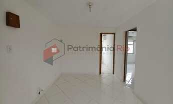 Imagem 5: Apartamento reformado com 2 quartos - Irajá