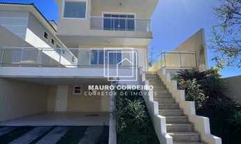 Imagem 2: Casa para aluguel possui 180 metros quadrados com 4 quartos em Lagoa - Macaé/RJ