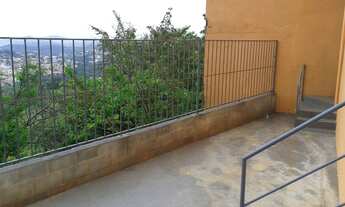 Imagem 5: Linda casa próximo ao centro de Ibirité, com 03 quartos. Tel: 9