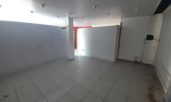 Imagem 6: Loja no Bairro Jardim Leopoldina com 60 m², 2 banheiros. Infraestrutura bairro: clube soci