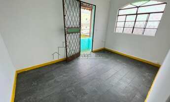 Imagem: Barracão com 2 quartos e 1 vaga de garagem