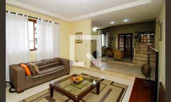 Imagem 4: Casa à Venda - Palmares, 3 Quartos, 420 m2