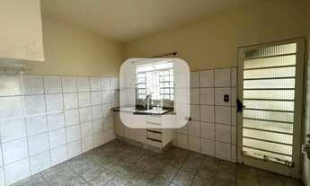 Imagem 7: Casa para locação no bairro Martins