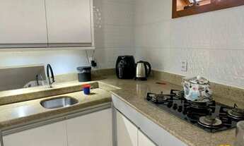 Imagem 7: Casa 4 Dormitórios sendo um térreo, 2 Salas, cozinha planejada, deck parte superior, 300 m