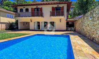 Imagem: Casa à venda com 4 quartos com 434m²