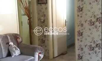 Imagem 2: Casa à venda, 2 quartos, 1 vaga, Industrial - ARAGUARI/MG