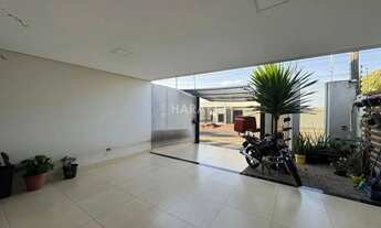 Imagem 3: Sobrado para Venda no Colina Verde, localizado na cidade de Maringá/PR