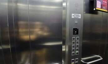 Imagem 2: Sala comercial á venda em Atibaia , ótima localização á 100 metros da Av.Lucas Nogueira Ga