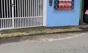 Imagem: VENDO OTIMA CASA 2 QTS SALA COZINHA BANHEIRO