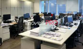 Imagem 4: Conjunto na região da Berrini mobiliado com 172m² e 4 vagas em condomínio com boa imagem c