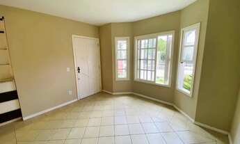 Imagem 3: Casa espaçosa com piscina e espaço gourmet no bairro Paradiso