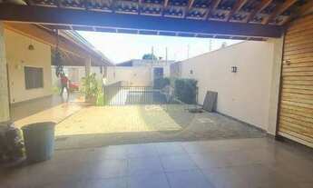 Imagem 4: Casa com 3 dormitórios à venda, 300 m² por R$ 890.000,00 - Jardim Itália II - Uberaba/MG