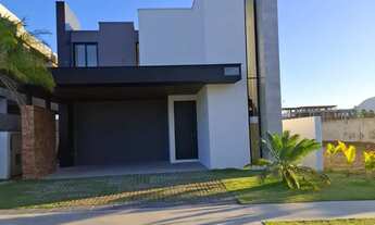 Imagem: Casa - 3 dormitórios - 3 Suítes - localizado