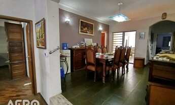 Imagem 2: Casa com 3 suítes no Jd. Estoril