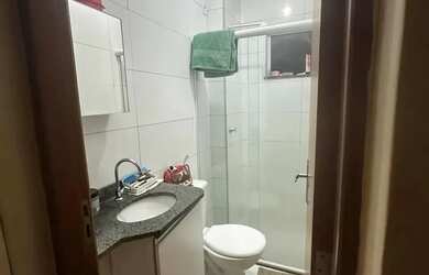 Imagem 2: Vendo Apto Bem localizado | 2 banheiros| suite| varanda gourmet| elevador