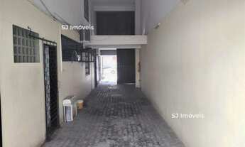 Imagem 4: Prédio comercial com 14 salas na Rua Nunes Valente