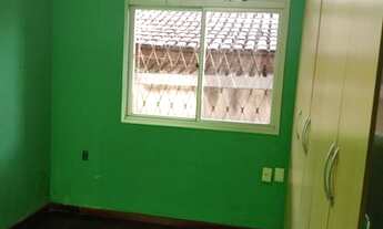 Imagem 3: 5 casas 6 vagas em lote com registro e escritura, muito bem localizado ótimo investimento