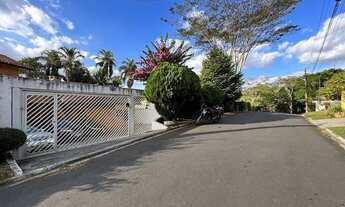 Imagem 2: Cond. Colinas São Fernando. 6d/4sts 2 lareiras, churrasqueira, piscina!