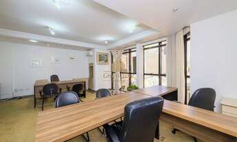 Imagem 7: Sala comercial no coração de Curitiba, próximo Centro Everest