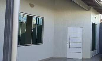 Imagem: CÁSA JAMIL MIGUEL COM PISCINA